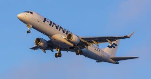 Государственный авиаперевозчик Finnair нанимает 200 бортпроводников
