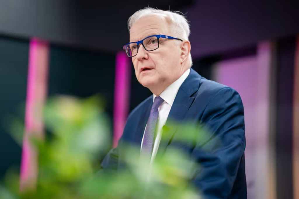 Глава Банка Финляндии: политические забастовки представляют серьезный риск для развития экономики