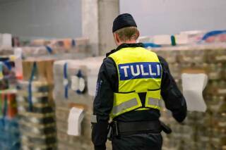 Таможня Финляндии раскрыла масштабную схему контрабанды алкоголя, которая использовалась годами